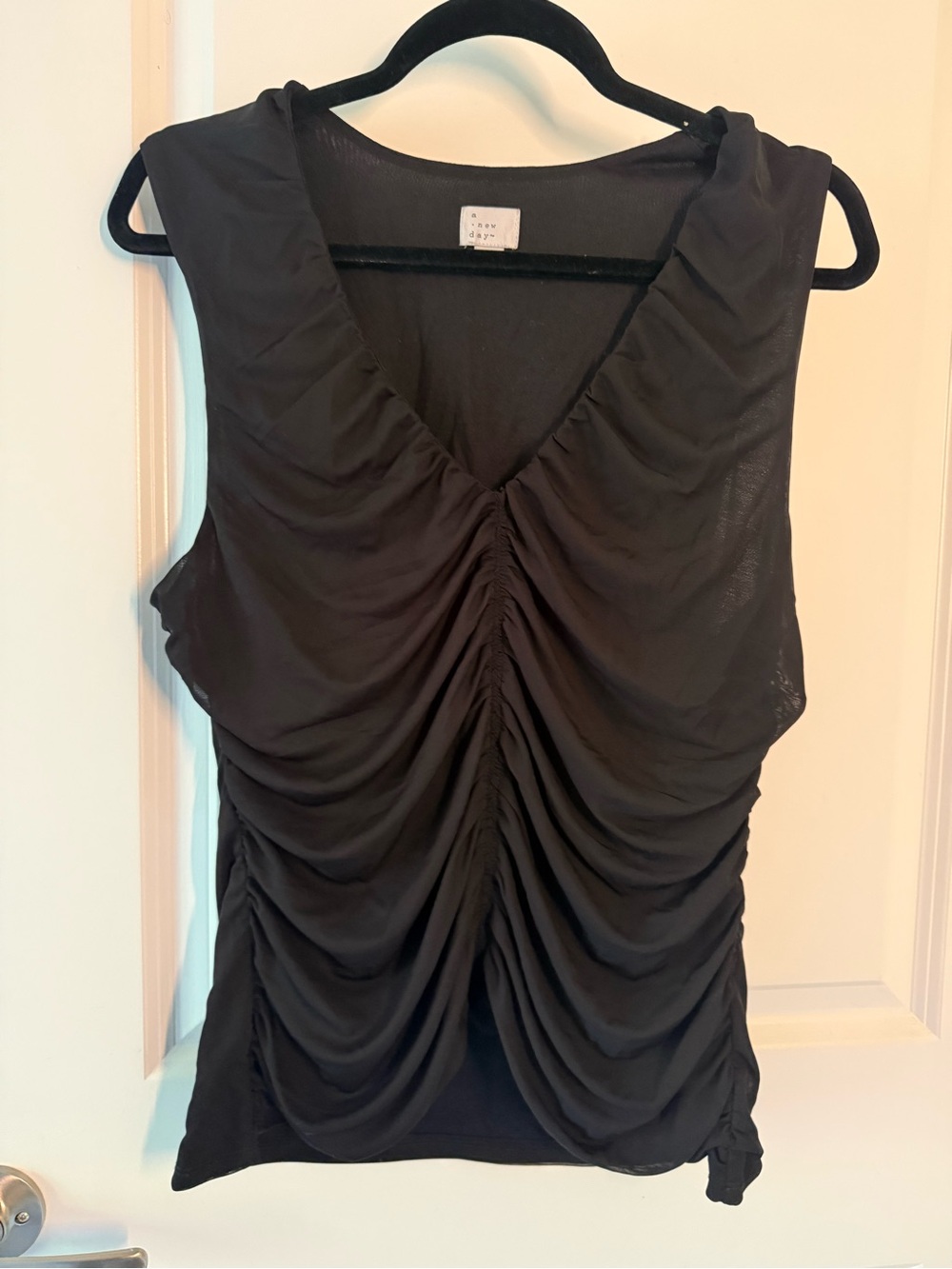 a new day Black Ruched V-Neck Sleeveless Camisole